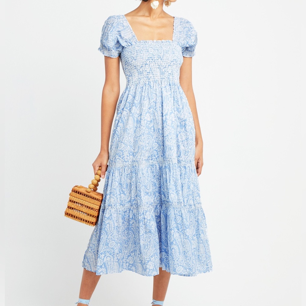 Chic Blue Paisley Midi Dress